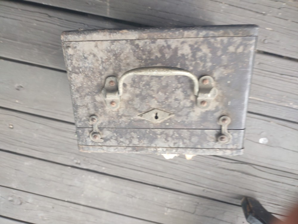 Improved Robertson-Thompson Steam Engine Indicator w/ Box - Vintage