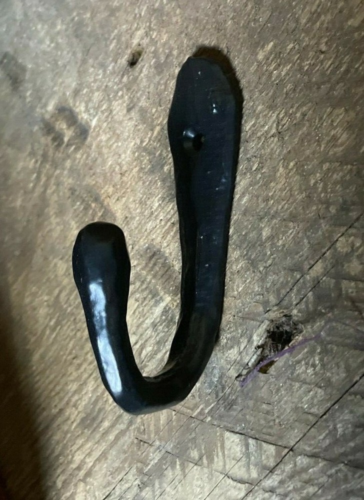 Rustic Coat Hook Solid Core Cast Iron Wall Mount Hat Towel Dog Leash Key Cap Hat