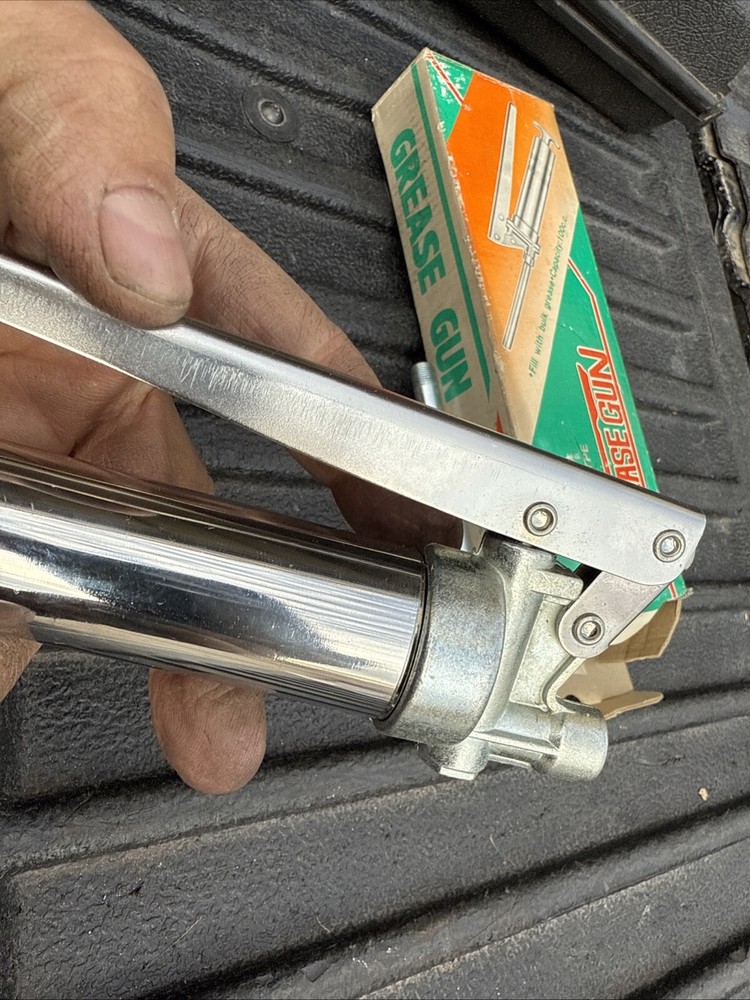 king aire lever type grease gun