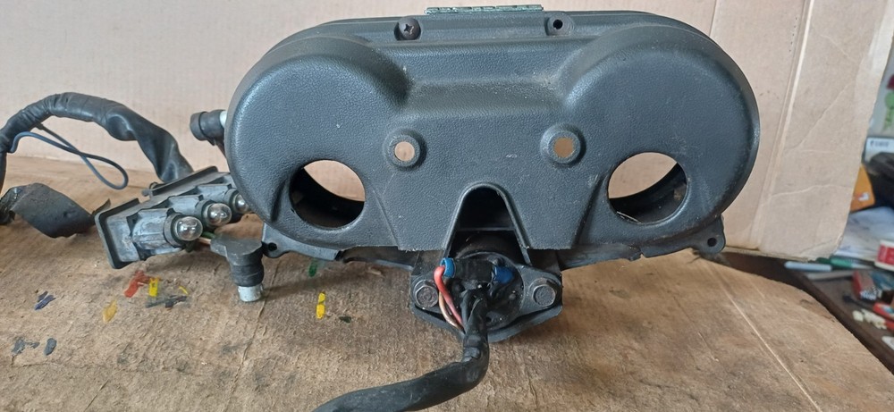 Honda Superdream CB250N Clock Surround Loom & Ignition Switch Read Description