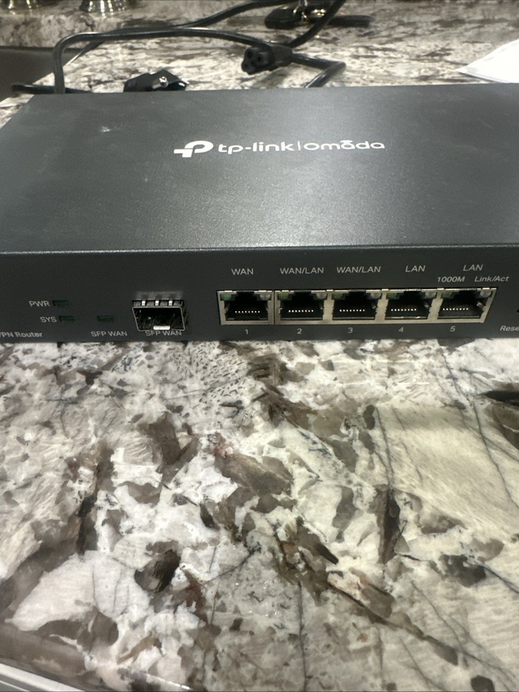 TP-Link Omada Gigabit VPN Router ER7206