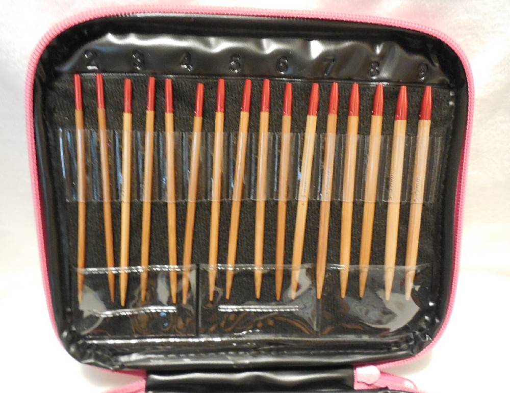 Knitting Case Organizer Portable Hooks Storage Zipper 13 diff Sized Bamboo Light