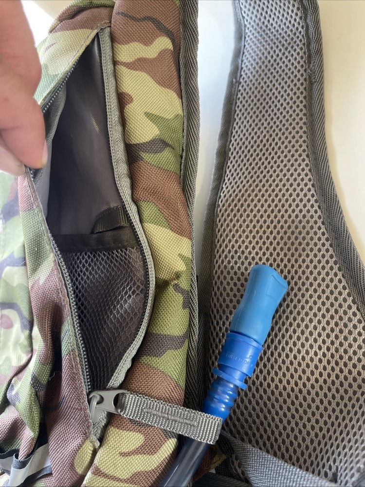 HTF Ledge Sports GULCH Hydration Pack CAMO