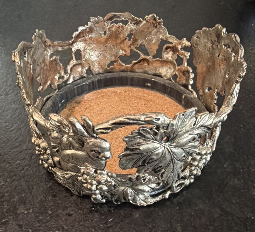 VINTAGE WINE BOTTLE COASTER Grape Rabbit Decoration Marble Bottom Cork Lined