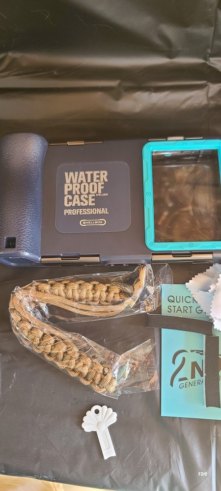 Shellbox Diving Waterproof Case Never Used, Open Box 2nd Generation