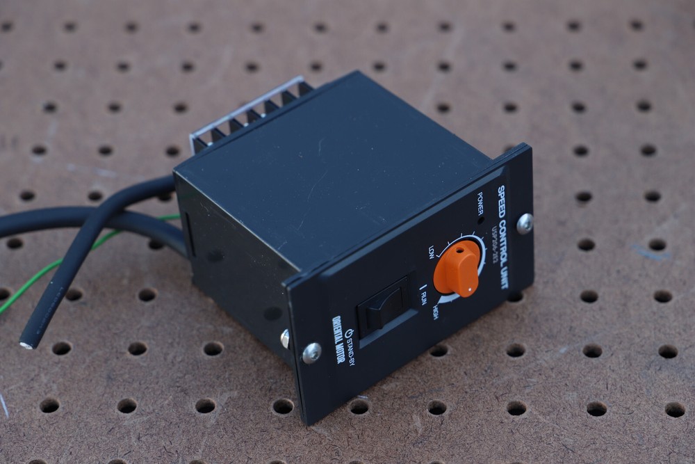 ORIENTAL MOTOR USP206-2E2 SPEED CONTROL UNIT