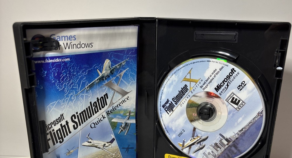Microsoft 2006 Flight Simulator X Deluxe Edition PC Game Windows