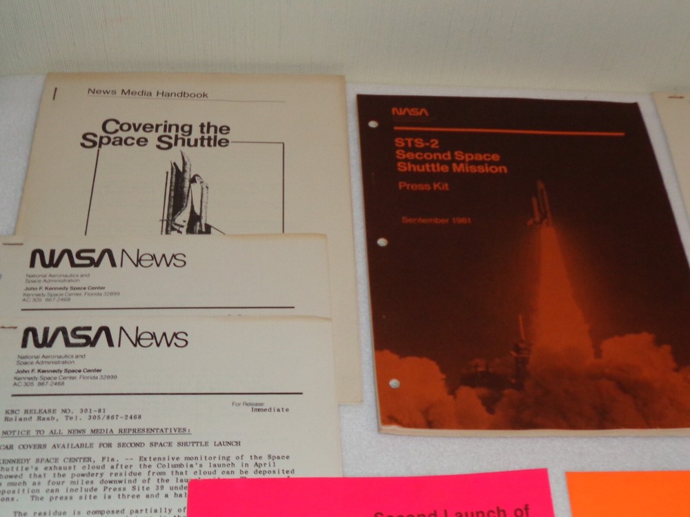 NASA Space Shuttle Second Launch STS-2 Media Press Kit Permits & Papers Lot Rare