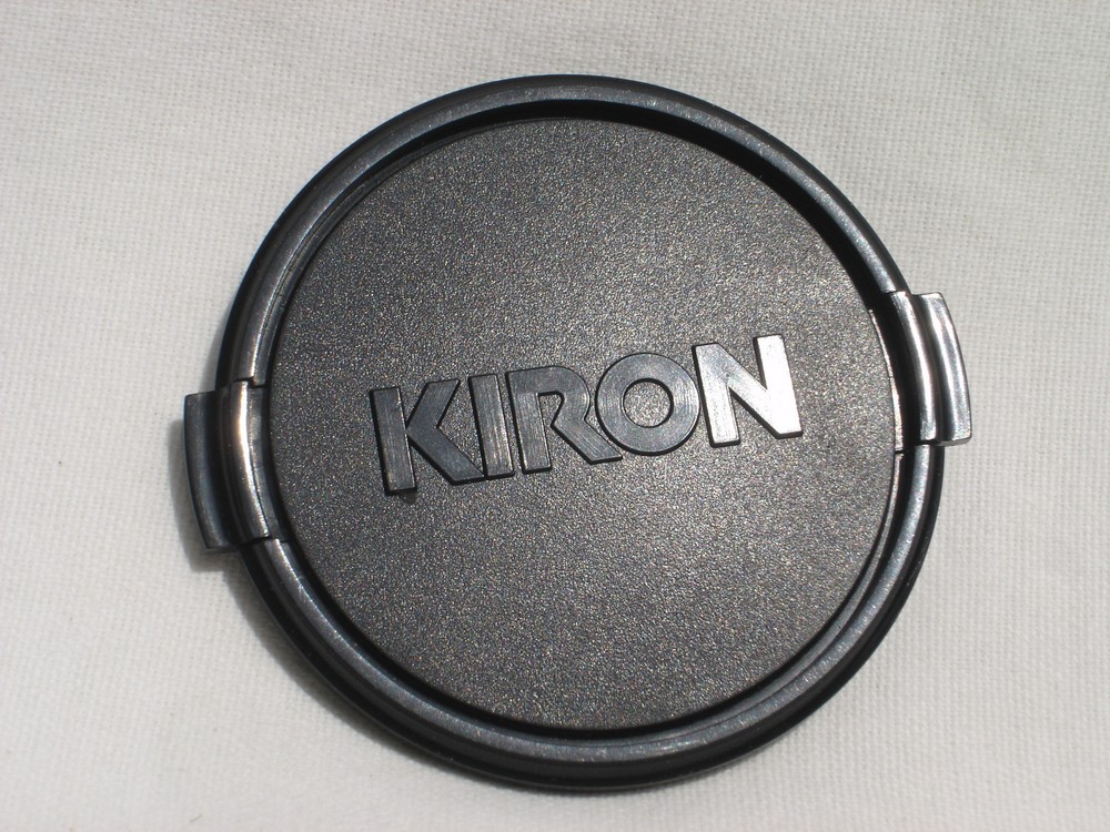 KIRON  67mm plastic front lens cap Japan. Model #2
