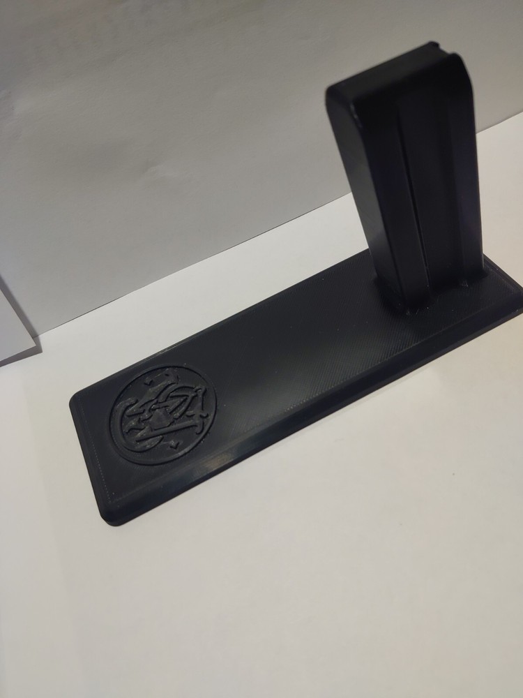 Smith And Wesson Gun Stand