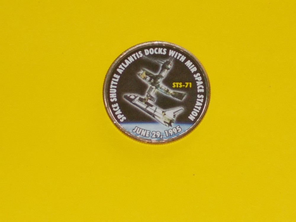 Colorized Kennedy Half Dollar - Space Program - Shuttle STS 71 Docks MIR K817