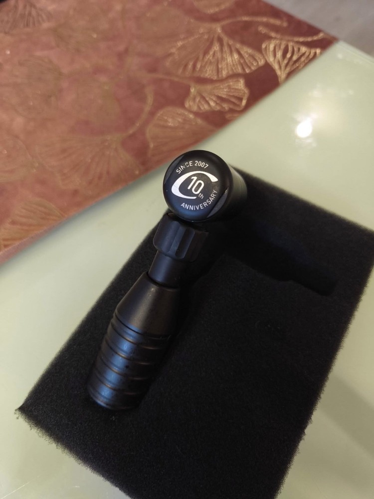 cheyenne hawk thunder tattoo machine