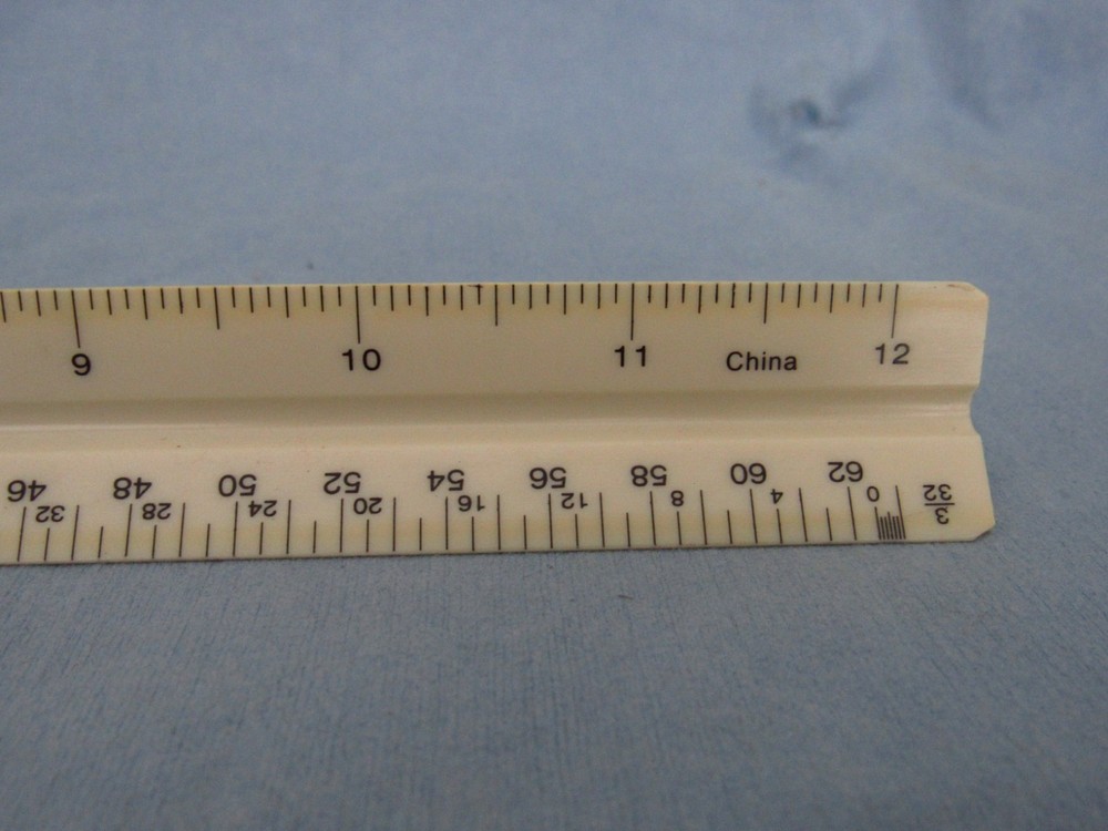 Staedtler 987 19-31 Triangular 12" Architect Scale