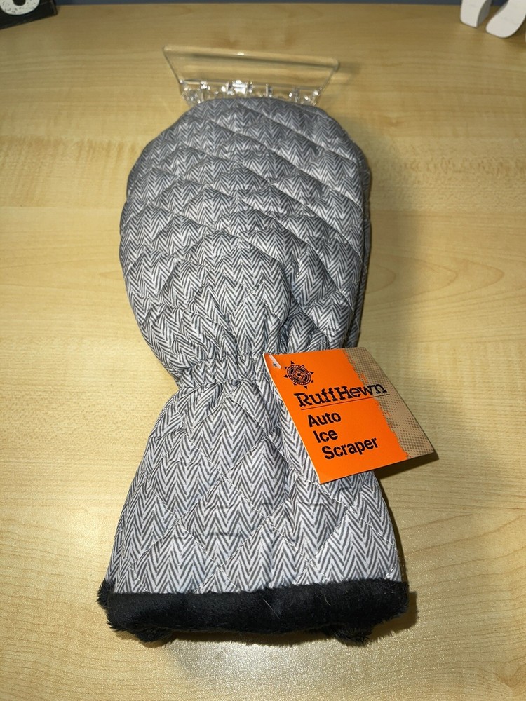 Ruff Hewn Auto Windshield Scraper Winter Ice  Black White Lined Mitten Glove