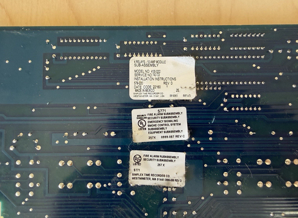 Silent Knight 5717 Alarm Assembly Subassembly Control Panel