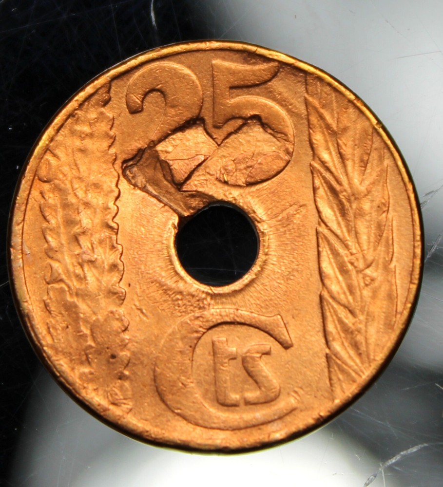 Spain, 1938 25 Centimos, w/ Large Struck Thru Error - Unc !!