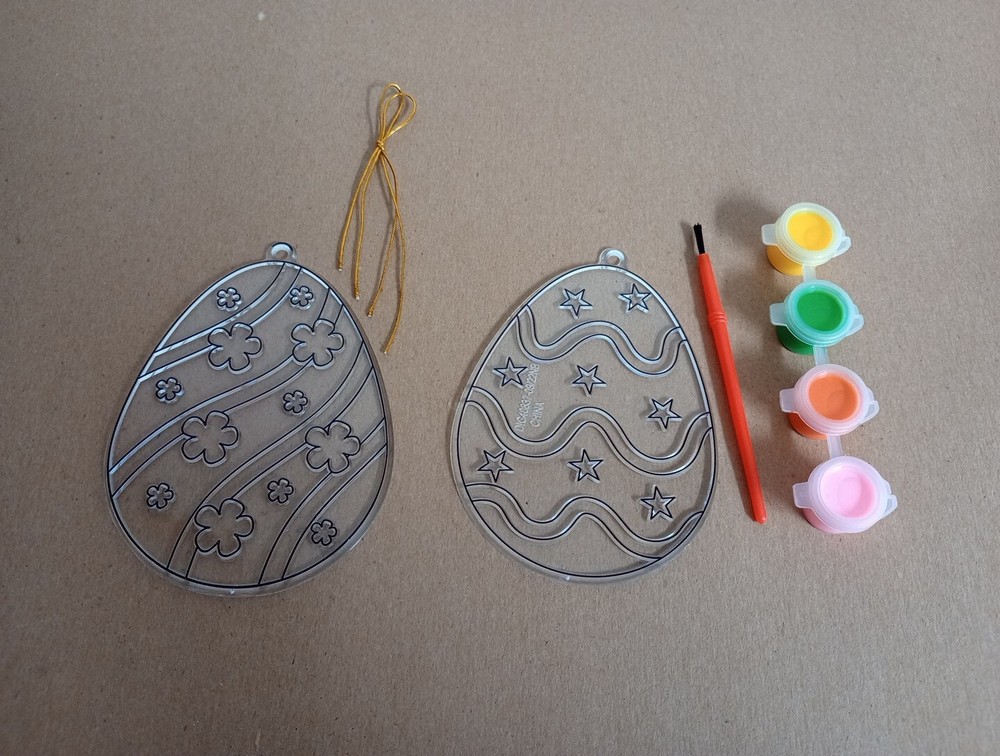 Easter Sun Catchers Kit Makes 2 Eggs