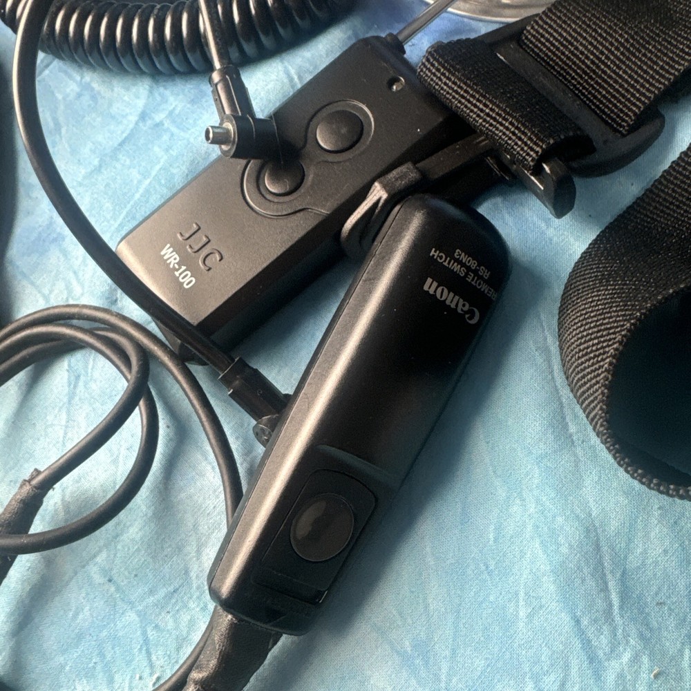 Viewpoint slide scanner flip video