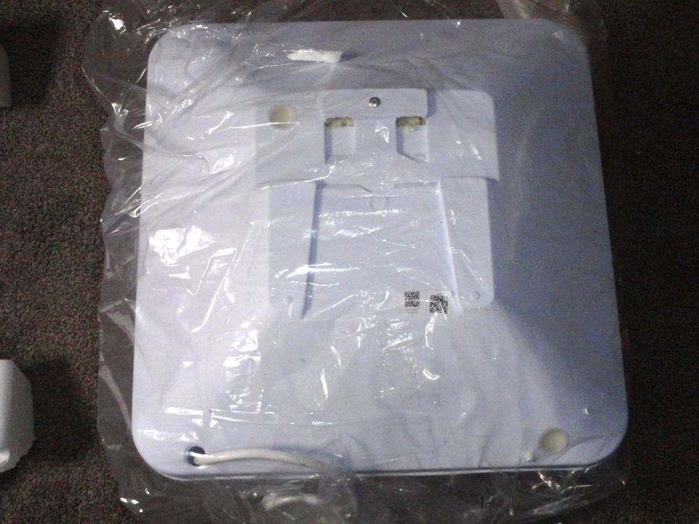 Feelrogast Electric Tank Water Heater 8 Gallon 120V 1500W RV, Kitchen **NEW