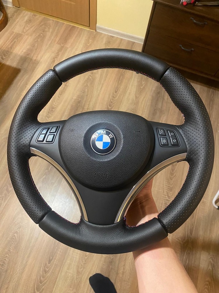 OEM BMW Sport Steering Wheel E90 E91 E92 E93 M3 E82 E81 E87 E88