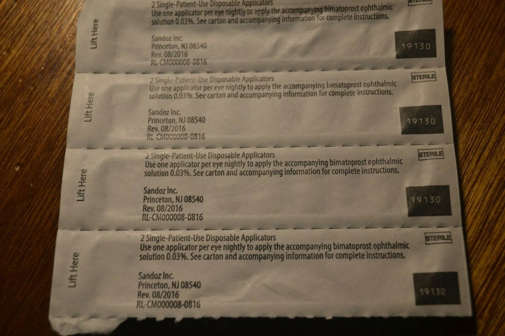 140 Sandoz Disposable Brushes