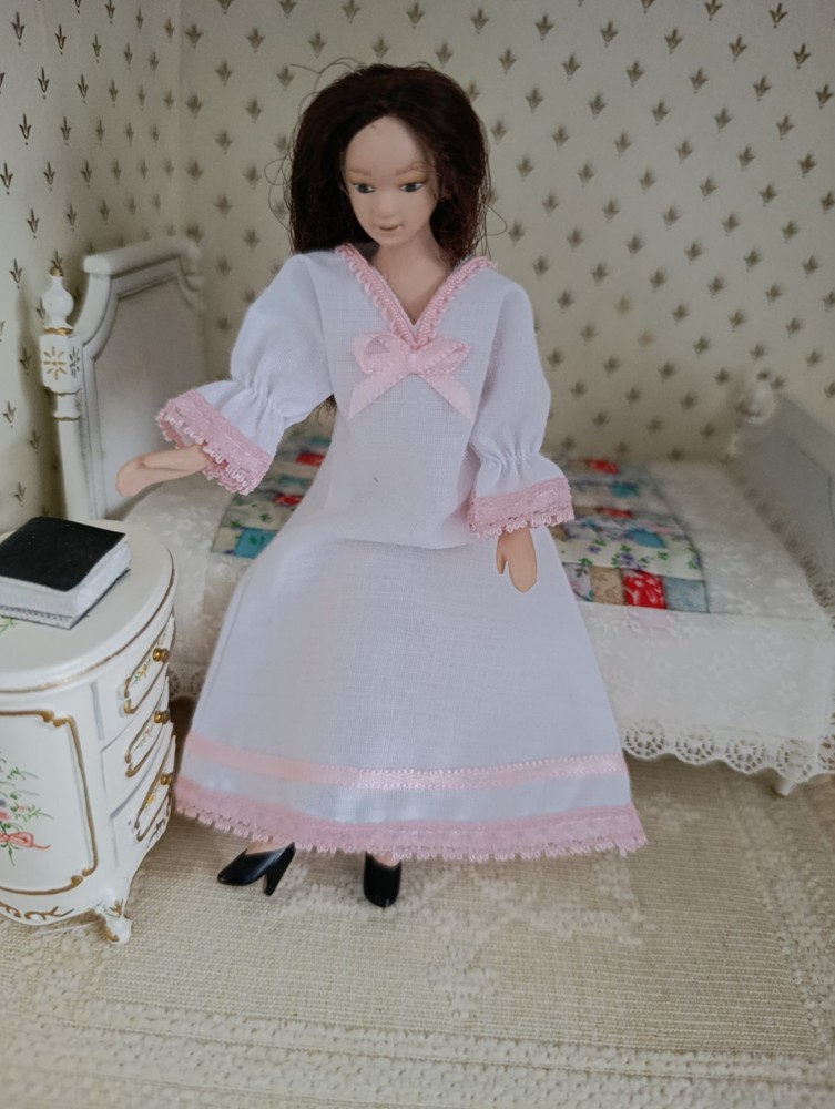 1:12 Scale Dolls Clothes