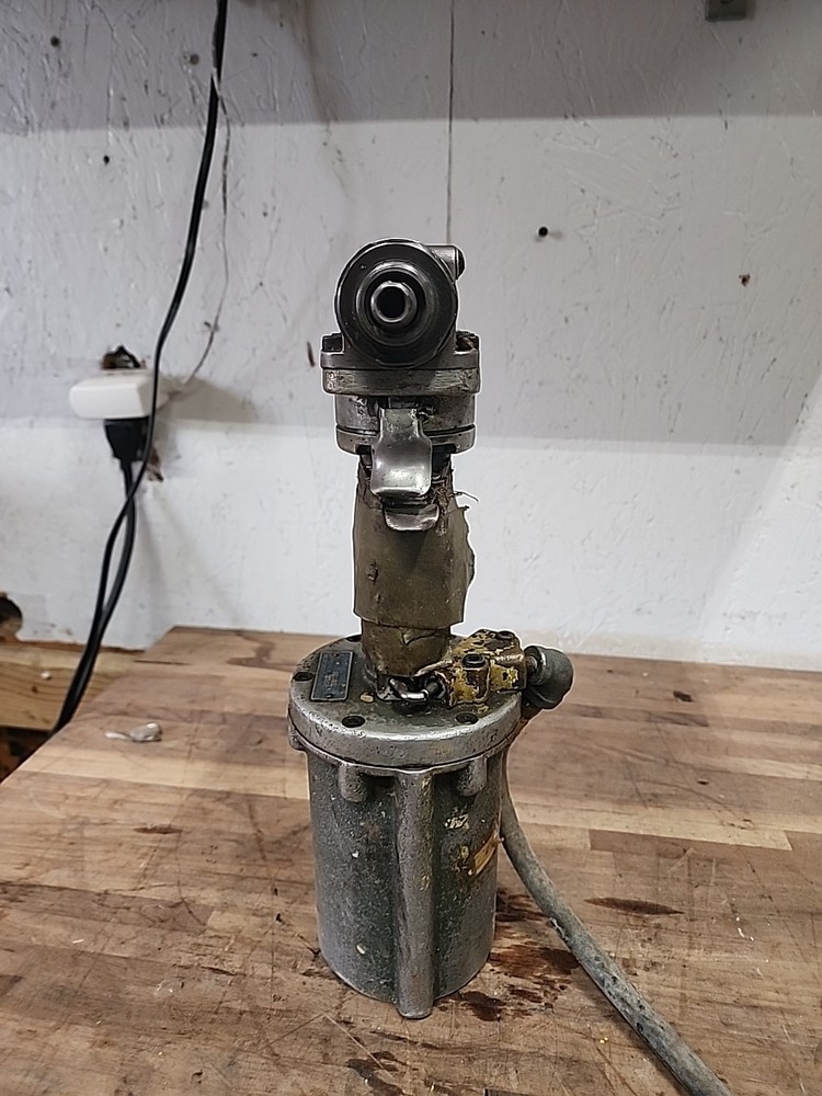 Cherry Rivet Gun G-684