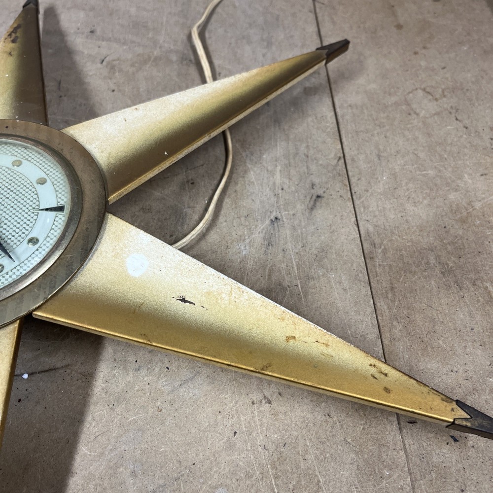 Vintage MCM Bilt-Rite Starburst Wall Clock - Working