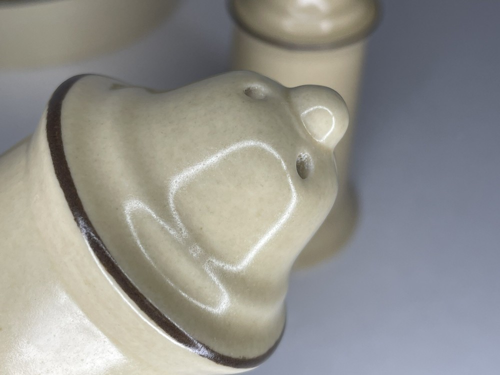 PFALTZGRAFF “Village” Salt & Pepper Set with 7” Oval Baker
