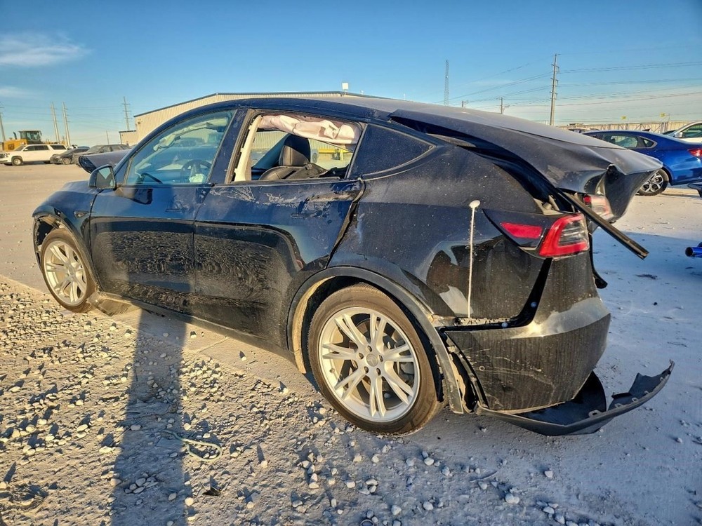 TESLA Y 2021 Camera/Projector 368056