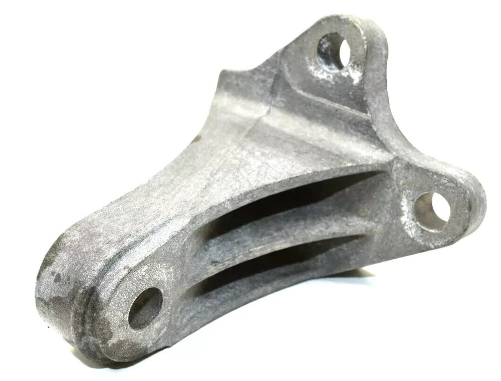 Ford Focus 2012-2018 Transmisson Rear Lower Torque Mount Bracket