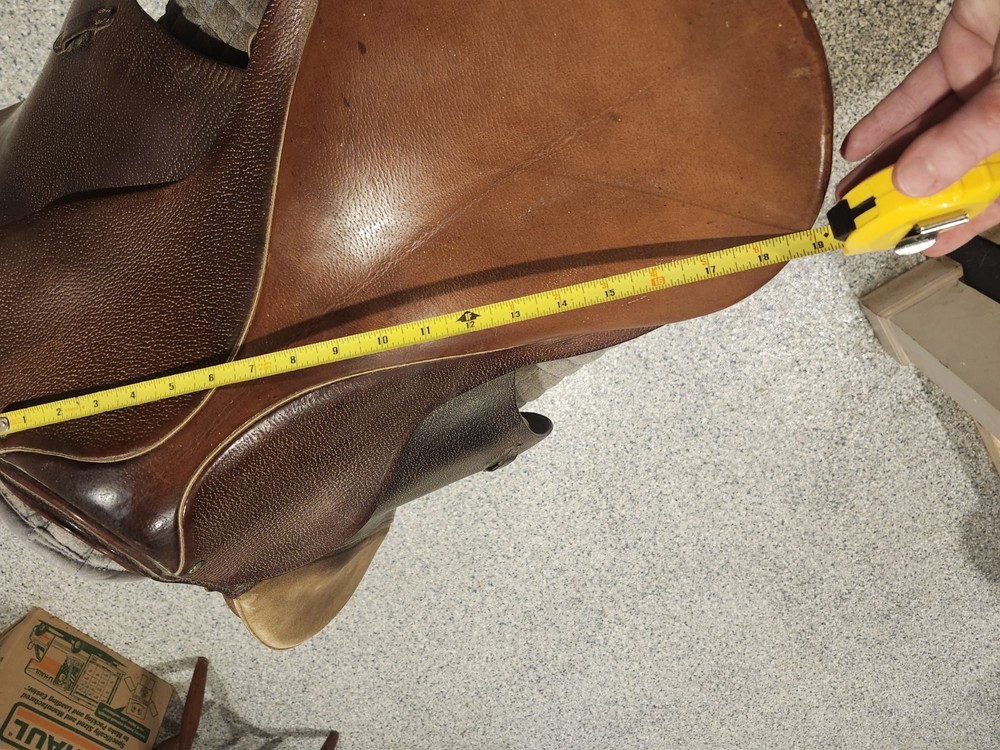 19" Stubben Siegfried Saddle