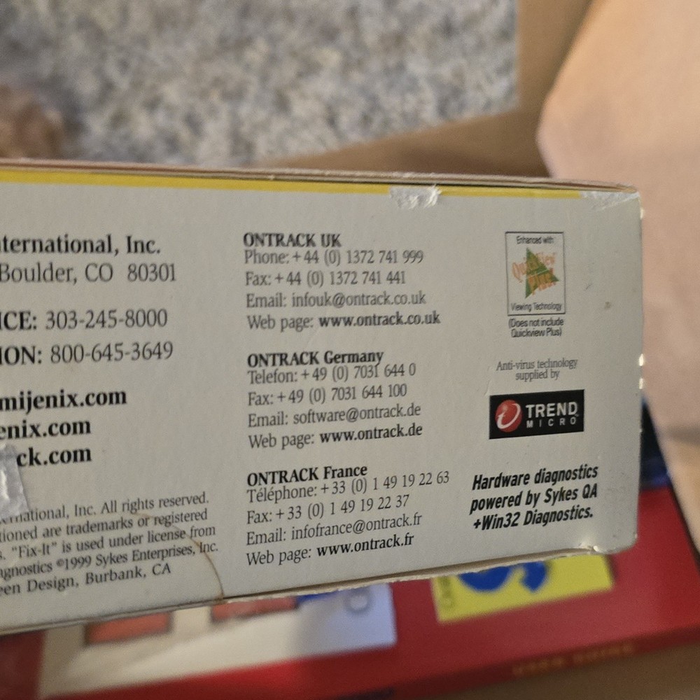 Ontrack SystemSuite 2000 Windows 98/95/2000 W/User Guide Big Box PC CD Rom/Disk