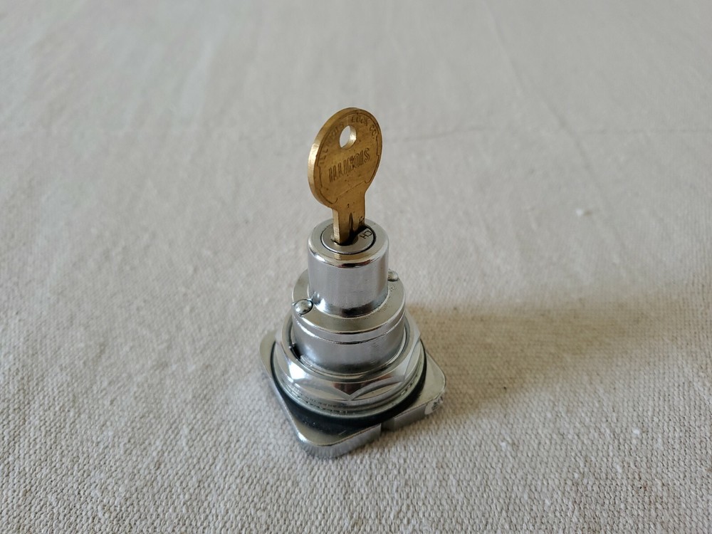 Siemens 52SC6BH Keyed Selector Switch 501CH