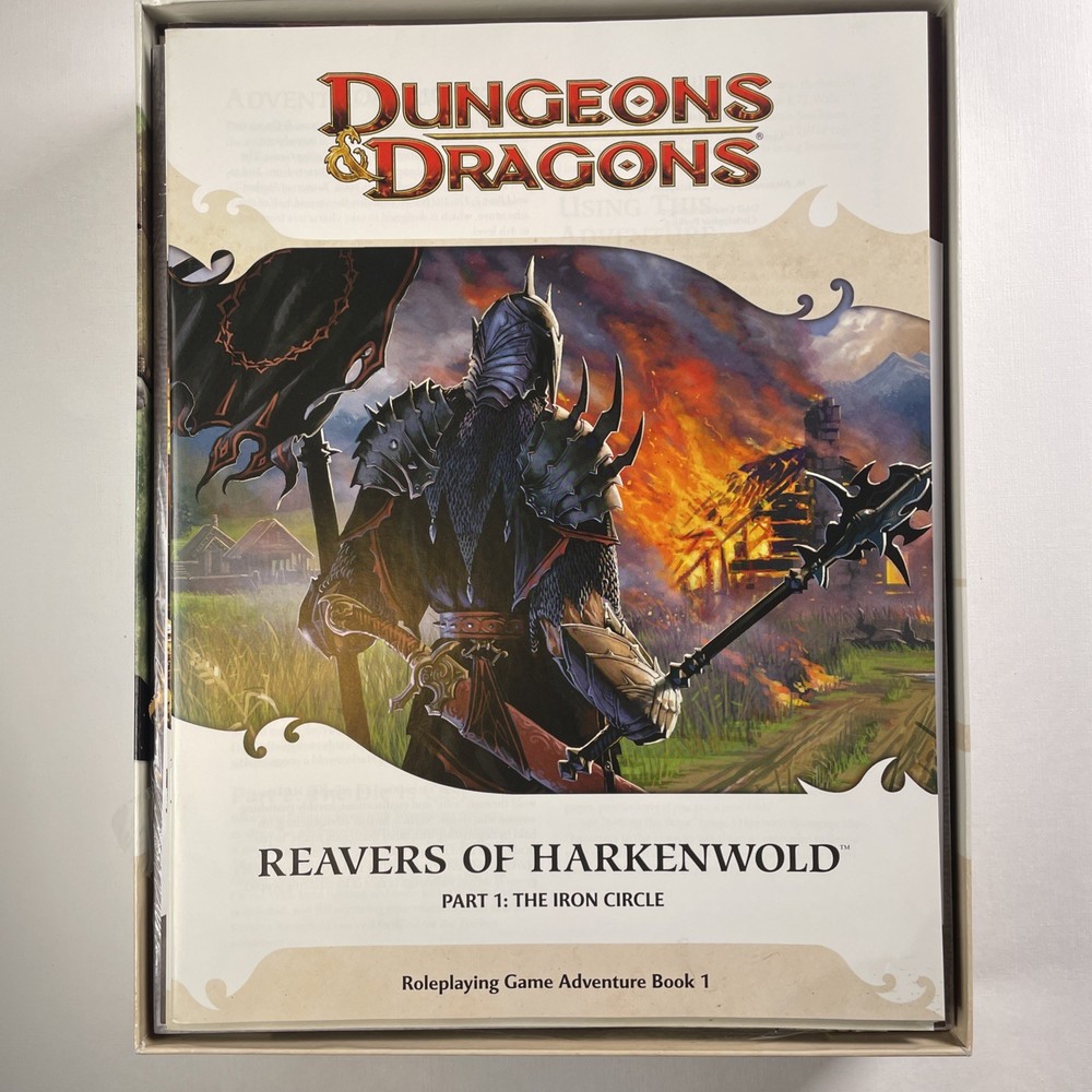 Dungeons & Dragons Essentials Dungeon Master's Kit 2010 Complete Not Used