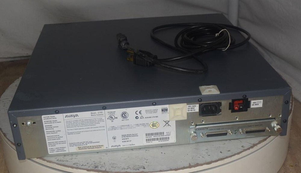 Avaya G700 Media Gateway with X330STK Stacking Module SEE NOTES