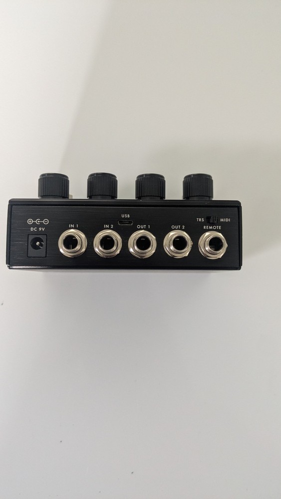 Pigtronix Echolution 3 Modulated Delay w/ tap tempo Pedal