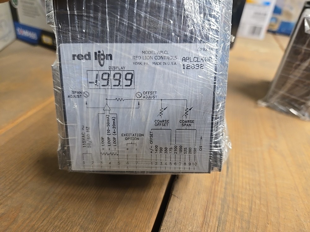 RED LION CONTROLS APLCL400 METER