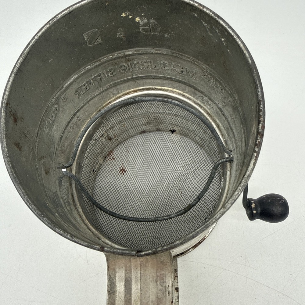 Vintage C&S 3 Cup Measuring Sifter Black Handle