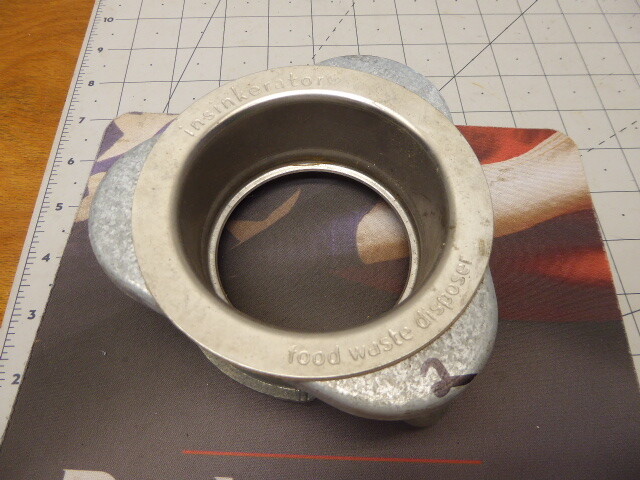 Insinkerator Quick Lock Mount For Garbage Disposals 2 New Open Box!