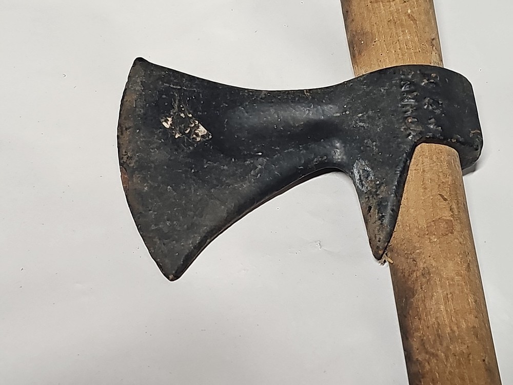 Black Hawk M & W CANADA Throwing and Camp Tomahawk Hatchet Axe 19"