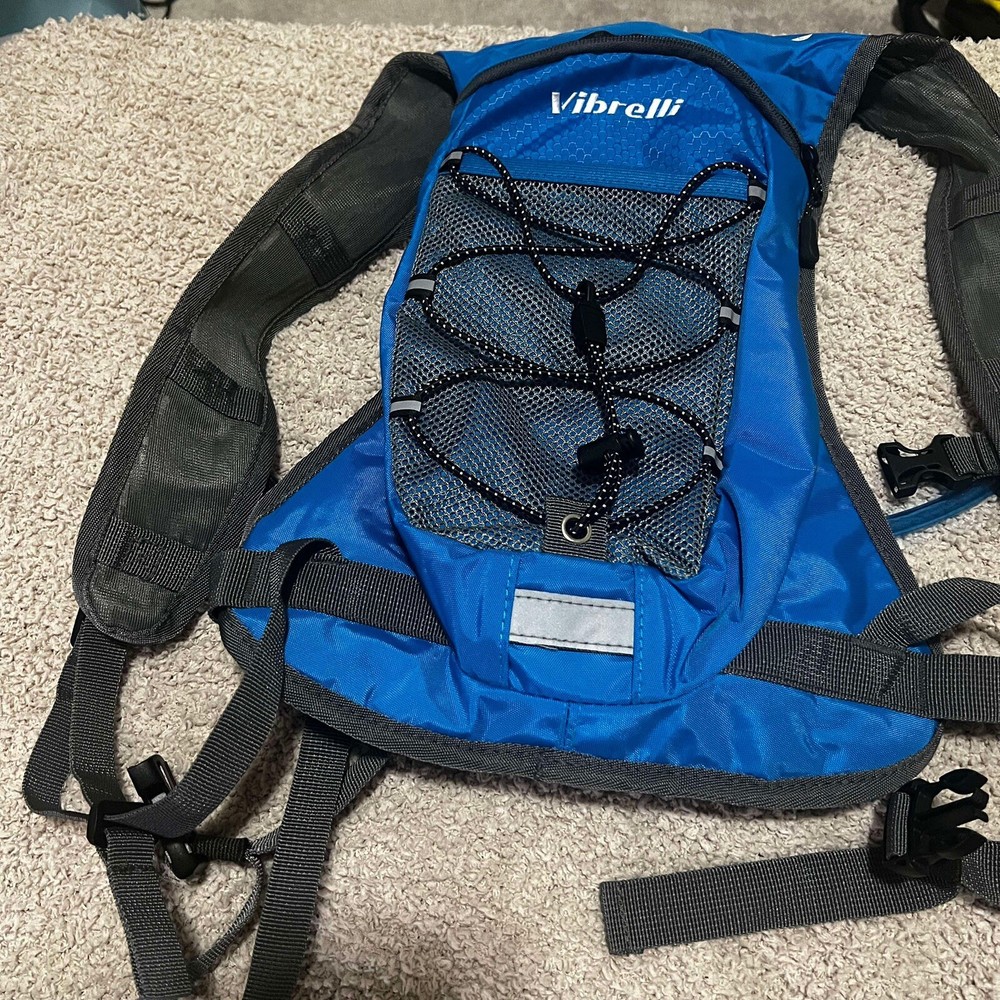 Vibrelli Water Hydration Bag/Backpack 2.0L, W/Adjustable Straps & Cargo Net Blue