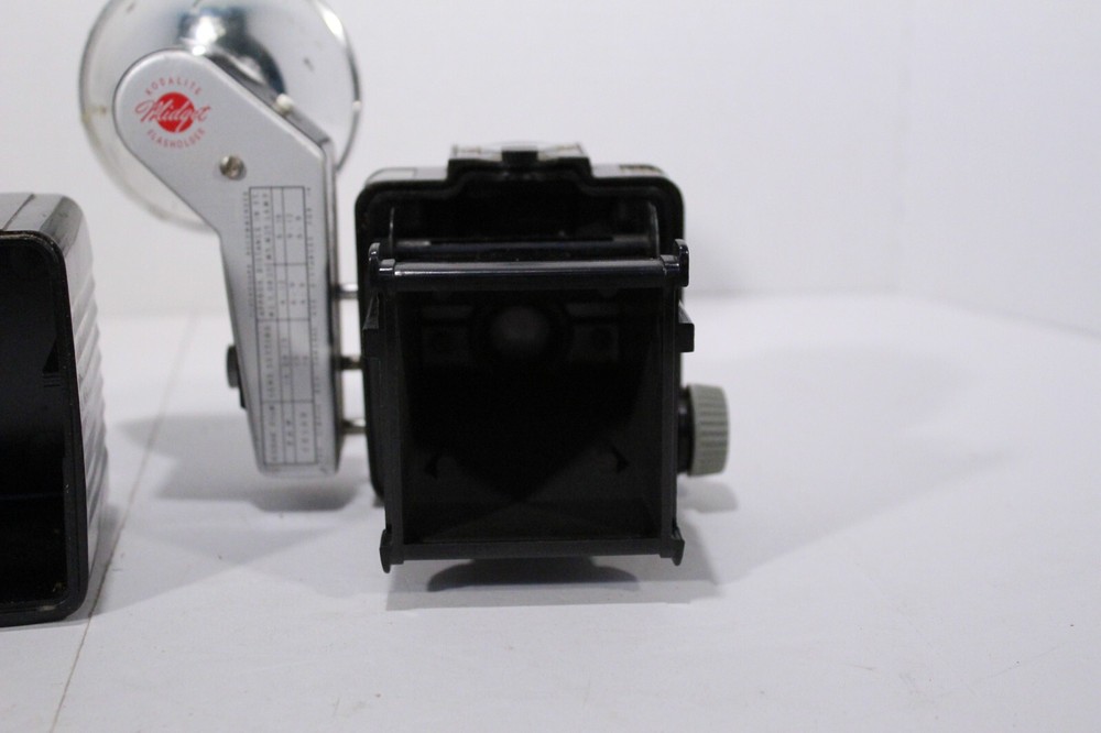 Kodak Brownie Hawkeye Camera Flash Model w/flash attachment - UNTESTED