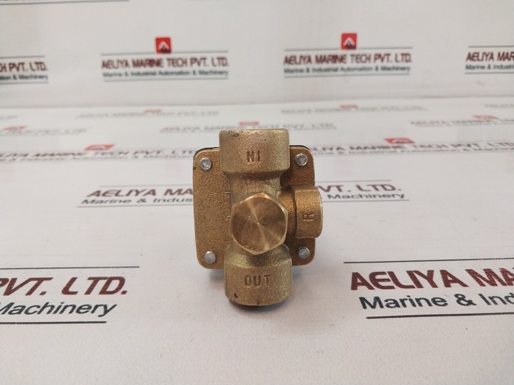 Watts 0335010 1/2"Compact Water Pressure Regulator 3-50 PSI