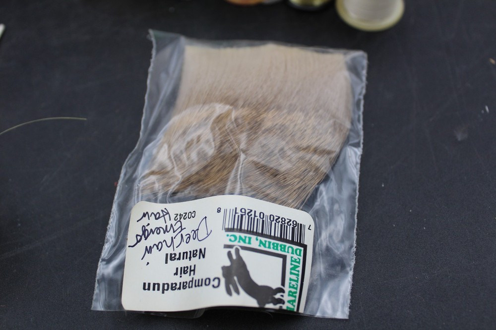 Fly Tying Kit with Tools, Materials in a Bag, Vise, Thread