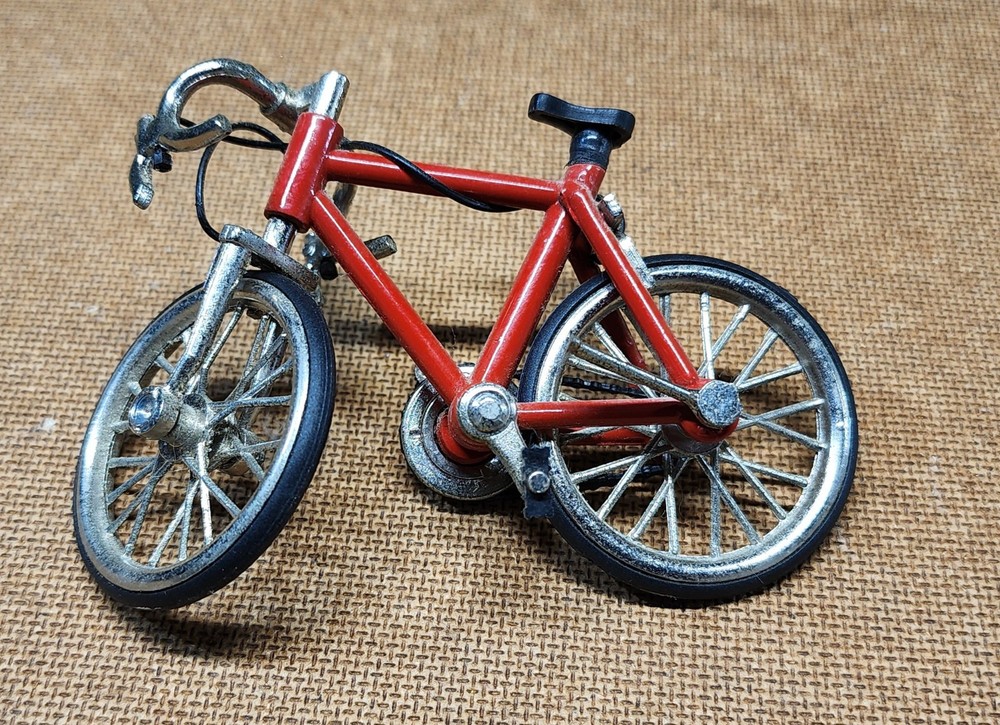 Bicycle Display Piece