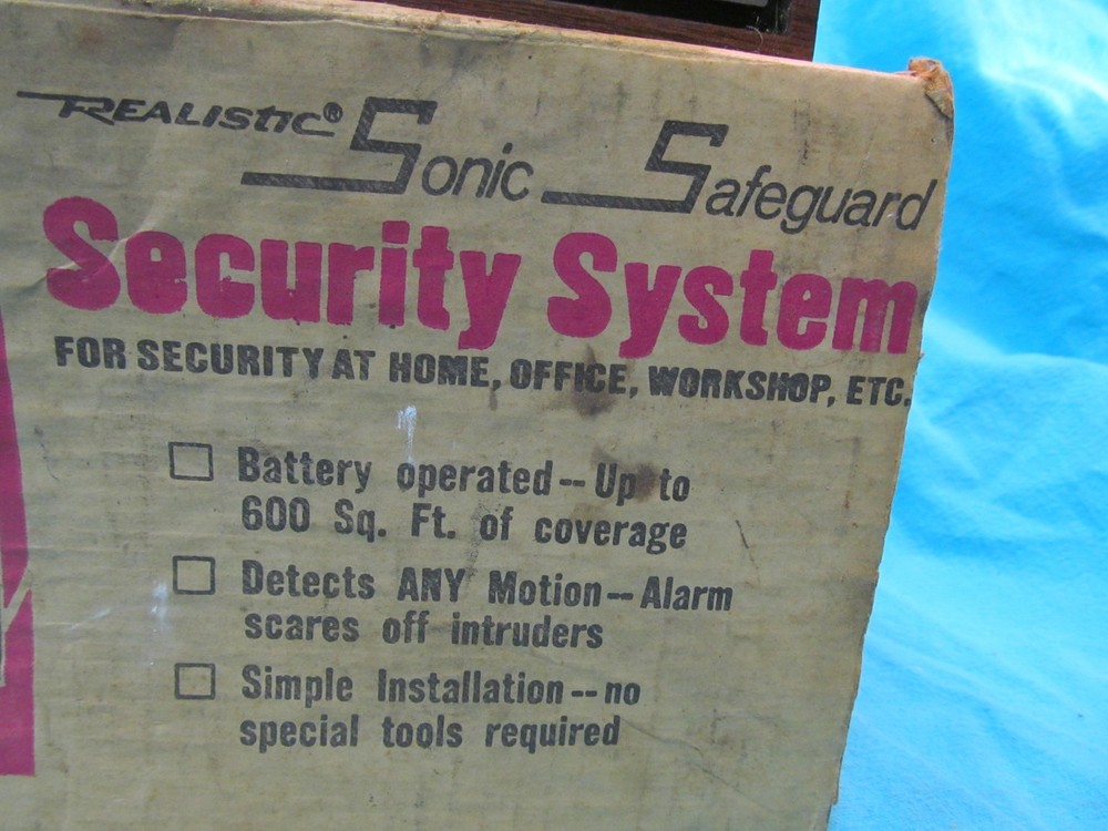 REALISTIC SONIC SAFEGUARD MOTION SENSING SECURITY SYSTEM 275-496