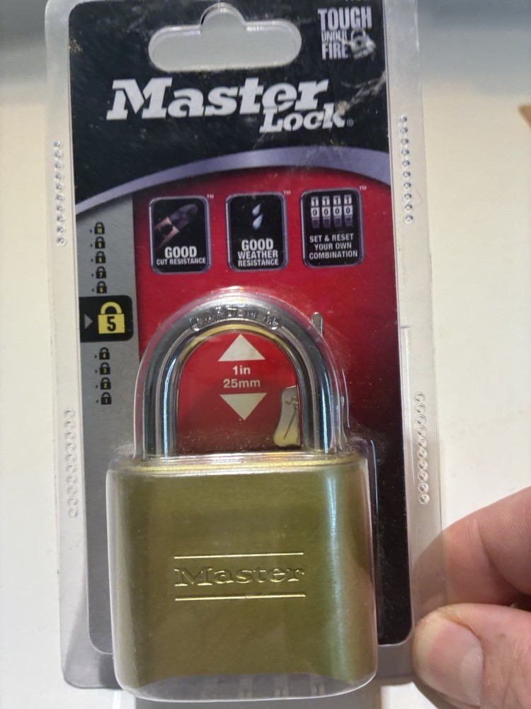 Master Lock 175D Combination Padlock Security Locker Combo R