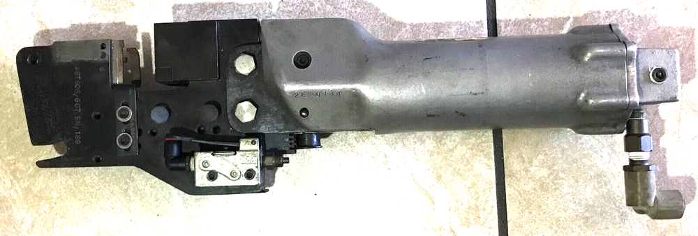 Pneumatic Compression aircraft tool