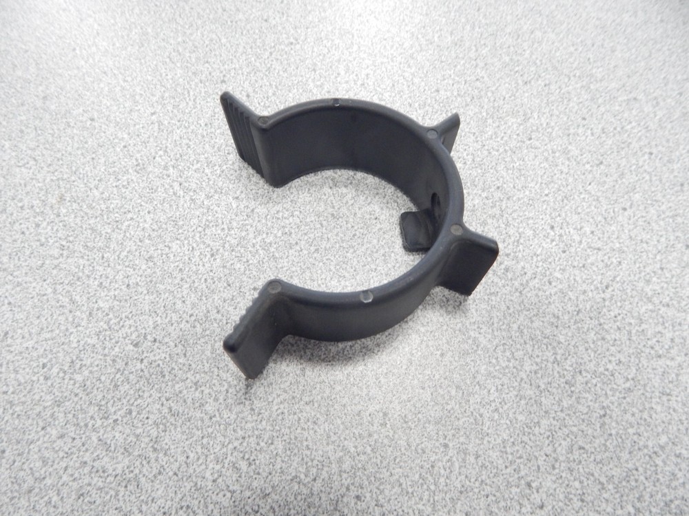 Crestliner Boats Stowable Pedestal Clips